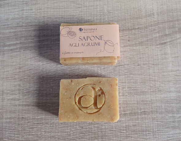 sapone artigianale agli agrumi